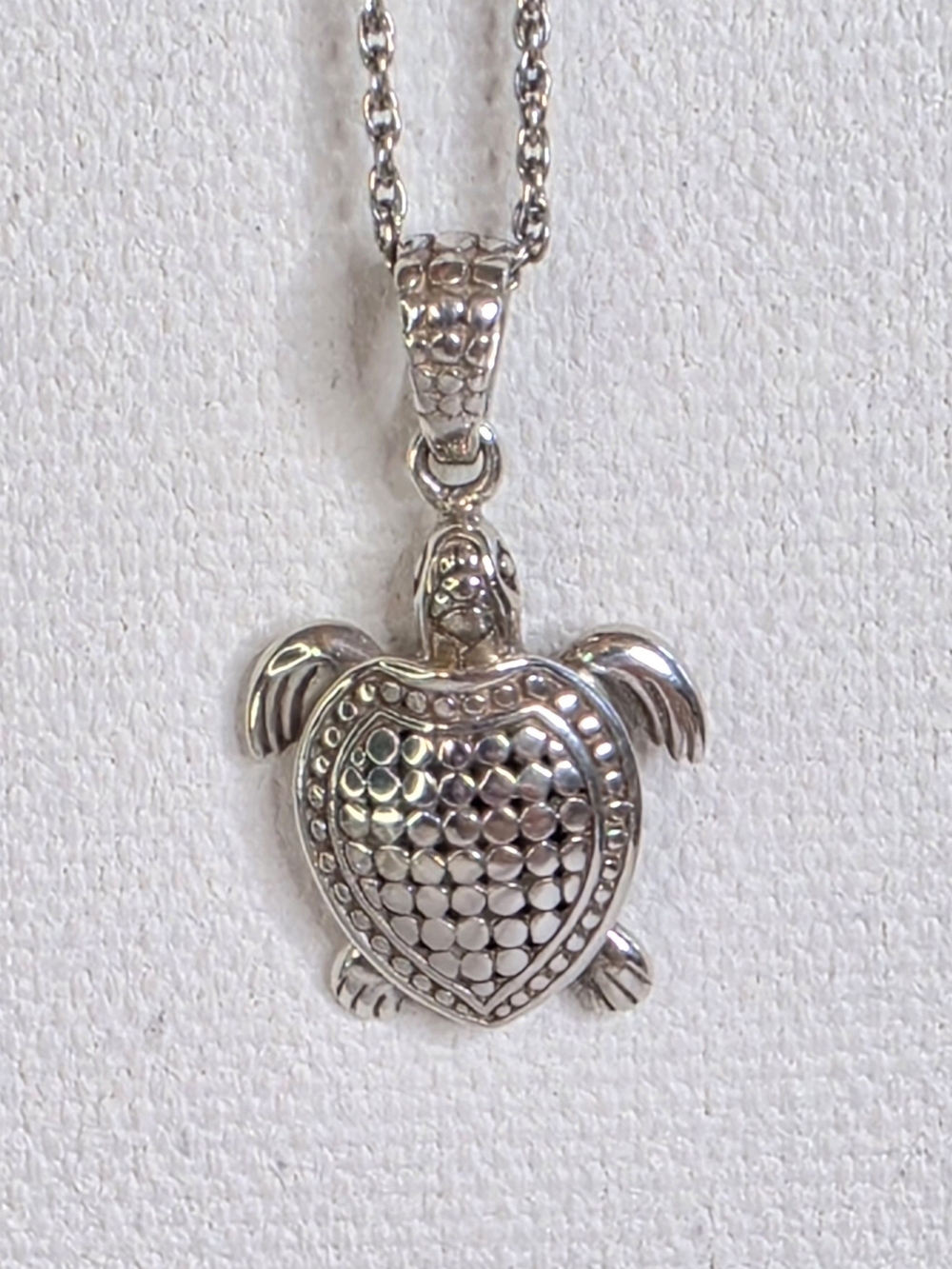 ATI Solid Sterling Silver Turtle Pendant Necklace - Picture 5 of 8